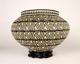 Black & White Basket #2988