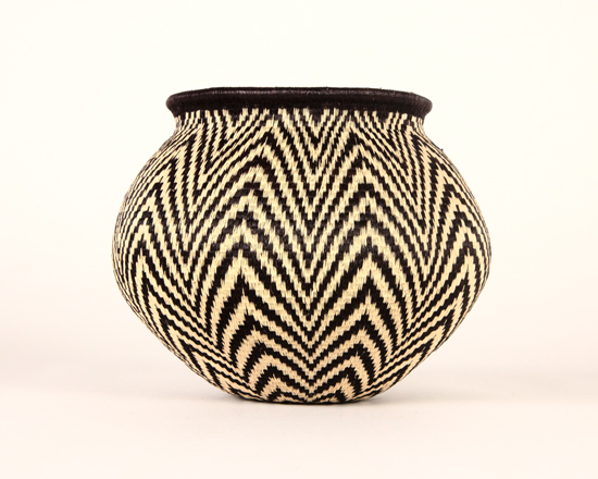 Black & White Basket #3219