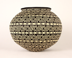 Black & White Basket #3254