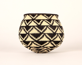 Black & White Basket #4156