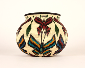 Pictorial Basket #4422