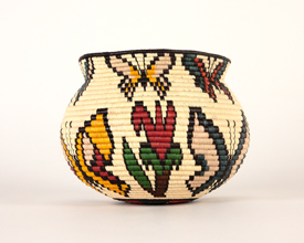 Pictorial Basket #5197