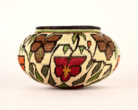 Pictorial Basket #5255