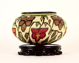 Pictorial Basket #5255