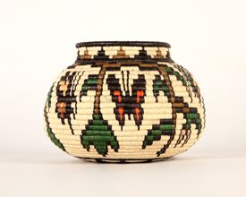Pictorial Basket #5256