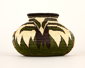 Pictorial Basket #5280